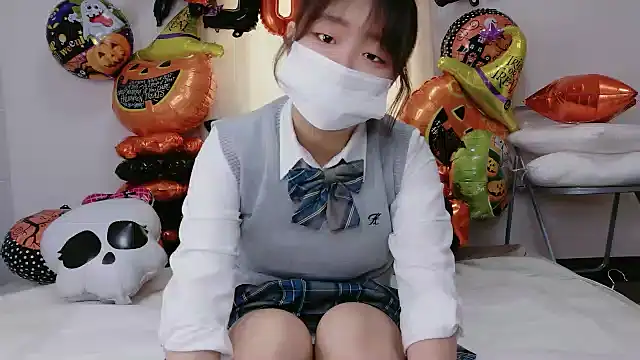 Snapshot of Mio_781 chatting on October 30, 2025, 5:20 am Mio 781 online show from October 30, 2025, 5:20 am