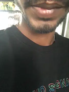 kavi1q1 online show from October 22, 2025, 12:55 am