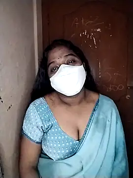 Snapshot of Megha_21 chatting on October 28, 2025, 5:59 pm Megha 21 online show from October 28, 2025, 5:59 pm