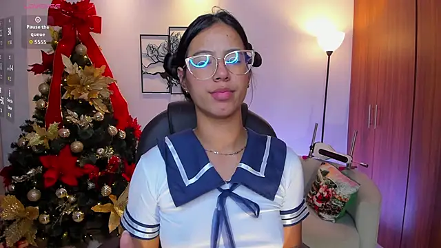 raven stonee online show from November 29, 2025, 3:09 am