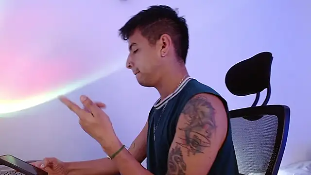 Juann-cock online show from February 5, 2026, 1:32 am