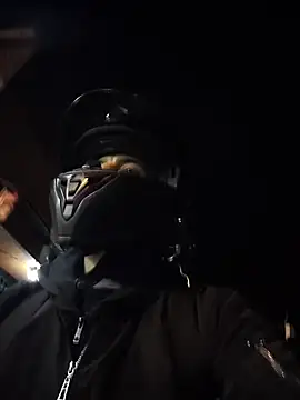 Juann-cock online show from May 4, 2026, 2:40 am