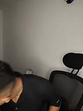 Juann-cock online show from May 24, 2026, 2:27 am