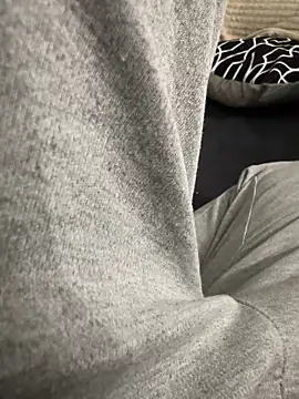 paleron34 online show from February 20, 2026, 10:32 pm