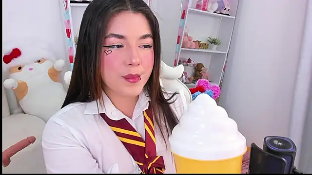 Snapshot of dolce_antonellaa chatting on February 18, 2026, 3:24 am dolce antonellaa online show from February 18, 2026, 3:24 am