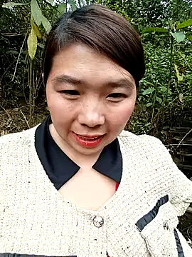 quynhkoolbae online show from December 18, 2025, 10:10 am