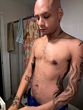 Snapshot of IskanderDemian chatting on September 12, 2025, 8:20 pm IskanderDemian online show from September 12, 2025, 8:20 pm