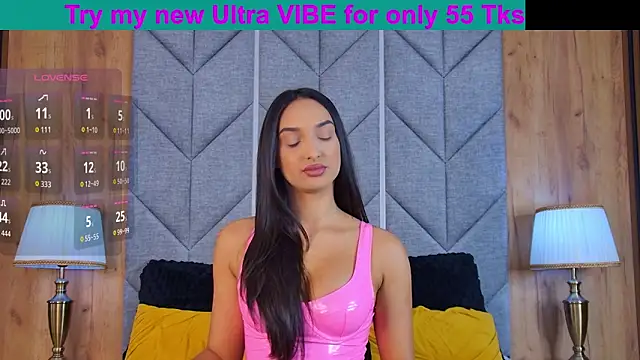 Snapshot of Kimberlymav chatting on October 11, 2025, 3:17 am Kimberlymav online show from October 11, 2025, 3:17 am