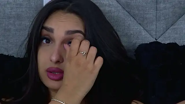 Snapshot of Kimberlymav chatting on March 17, 2026, 5:11 am Kimberlymav online show from March 17, 2026, 5:11 am