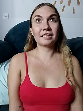 KisaVixen online show from September 22, 2025, 4:31 pm