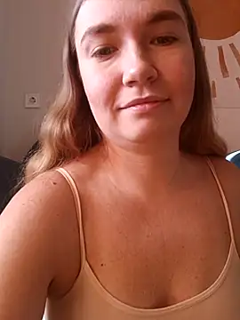 KisaVixen online show from October 25, 2025, 6:54 am