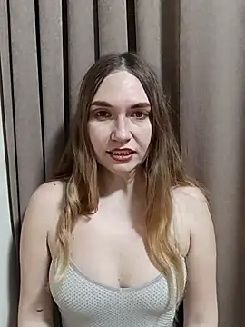 KisaVixen online show from February 14, 2026, 5:10 pm