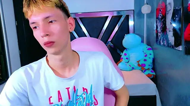 park jimin1 online show from November 17, 2025, 2:56 pm