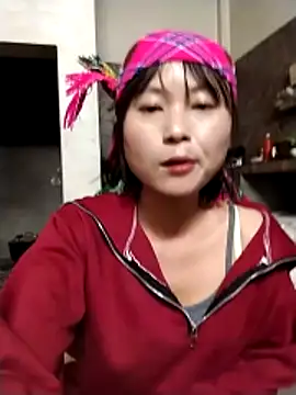 linda bae00 online show from February 1, 2026, 1:15 am