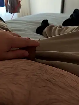 t-dog26 online show from February 6, 2026, 9:01 am