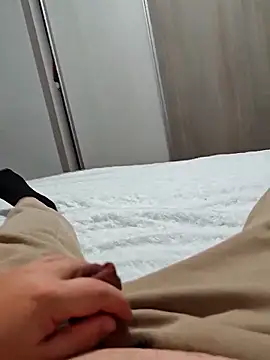 t-dog26 online show from February 7, 2026, 5:44 am