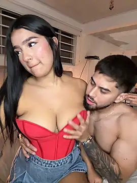 Snapshot of Tomas_Olivia chatting on October 23, 2025, 5:51 am Tomas Olivia online show from October 23, 2025, 5:51 am