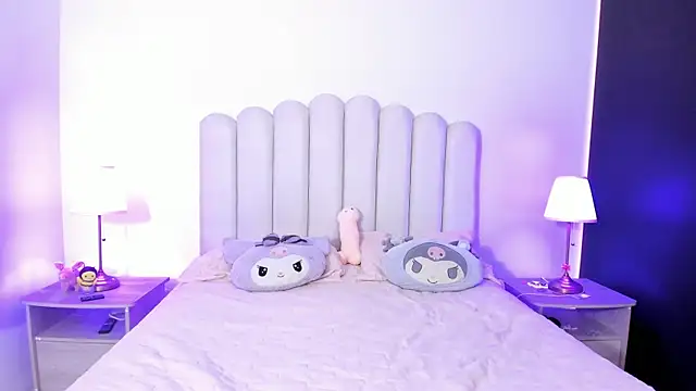 SofieBunnie online show from November 7, 2025, 10:10 pm