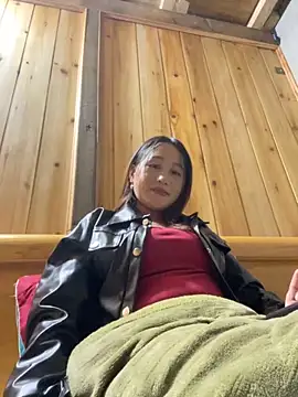 phungtiti online show from November 20, 2025, 5:18 am