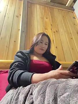 phungtiti online show from February 25, 2026, 1:15 am