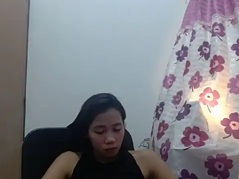 Joys Wet Pussy online show from July 25, 2026, 9:18 am