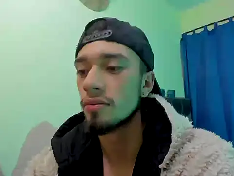 Snapshot of theostone chatting on September 16, 2025, 4:46 am theostone online show from September 16, 2025, 4:46 am