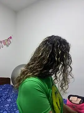 Nina vallon online show from September 24, 2025, 10:51 am