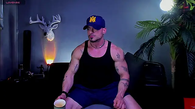 dennis cox1 online show from February 3, 2026, 7:46 am