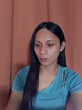 missruffa online show from December 2, 2025, 4:07 am