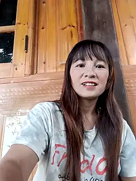 Mini3333 online show from October 2, 2025, 8:43 am