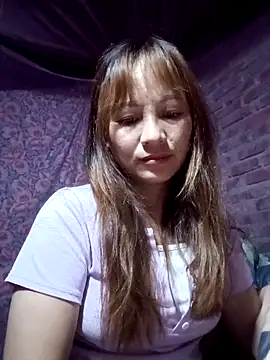 Snapshot of Mini3333 chatting on May 4, 2026, 10:39 pm Mini3333 online show from May 4, 2026, 10:39 pm