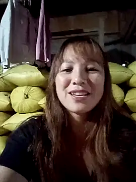 Snapshot of Mini3333 chatting on May 10, 2026, 12:21 pm Mini3333 online show from May 10, 2026, 12:21 pm