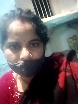 JULEE-740 online show from November 4, 2025, 10:42 pm