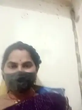 JULEE-740 online show from November 6, 2025, 2:40 pm