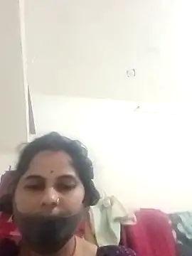 JULEE-740 online show from November 7, 2025, 2:44 am