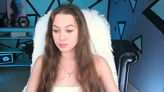 ArielSykes online show from October 13, 2025, 6:19 pm