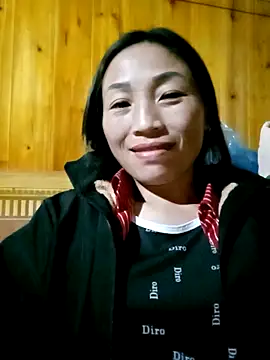 lucybaby00 online show from February 25, 2026, 11:31 am