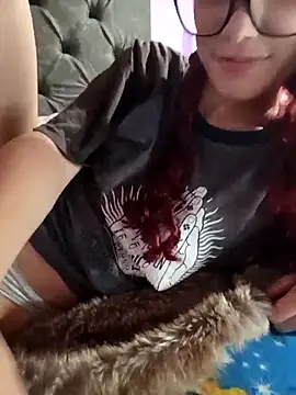 mae lyra online show from March 2, 2026, 8:15 pm