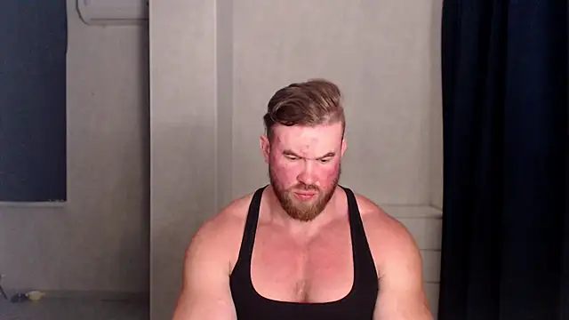 ThorHemsworthRU online show from October 6, 2025, 3:42 pm