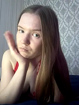 Snapshot of -Cherry69- chatting on September 17, 2025, 4:30 pm -Cherry69- online show from September 17, 2025, 4:30 pm