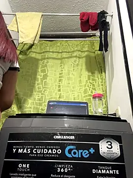 kris eph online show from December 4, 2025, 2:21 am