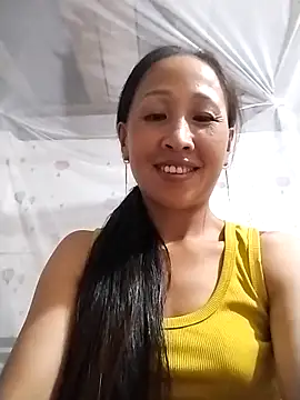 Snapshot of cute_love00 chatting on September 23, 2025, 3:37 pm cute love00 online show from September 23, 2025, 3:37 pm
