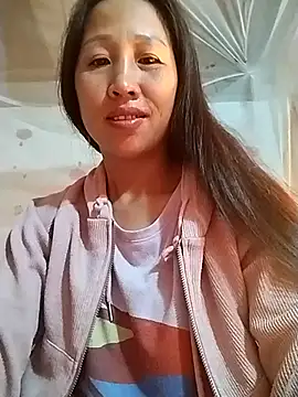 cute love00 online show from November 13, 2025, 9:14 pm