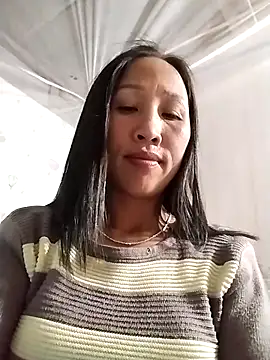 cute love00 online show from November 24, 2025, 10:26 am