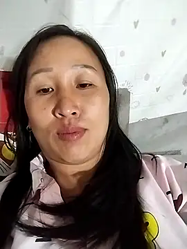 cute love00 online show from February 19, 2026, 11:50 am