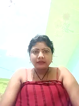 Snapshot of Apkisona8 chatting on October 6, 2025, 4:10 am Apkisona8 online show from October 6, 2025, 4:10 am