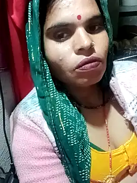 Snapshot of Soniya_pandit chatting on November 28, 2025, 5:59 pm Soniya pandit online show from November 28, 2025, 5:59 pm