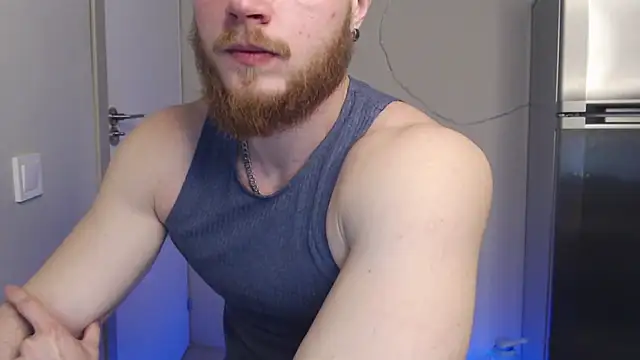 VictorTransMan online show from November 27, 2025, 10:50 am