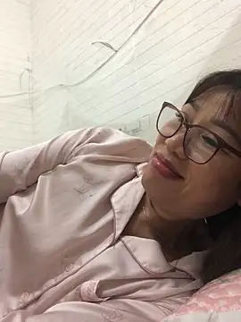 Vitamin sexy online show from March 4, 2026, 3:51 pm