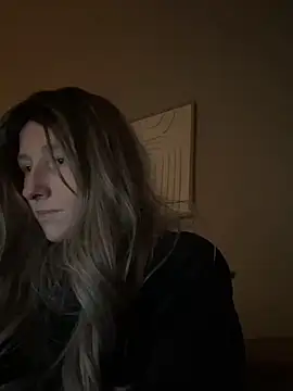 Maeve92 online show from February 19, 2026, 7:43 pm